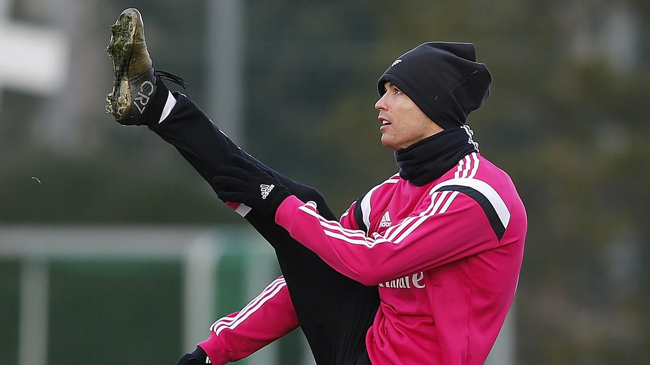 Cristiano Ronaldo returns from suspension for Madrid derby
